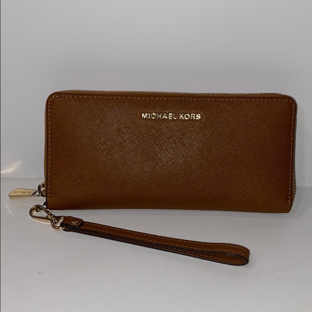 Michael Kors wallet